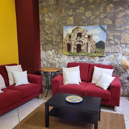 Hotel Federico II Castiglione De Sicilia Extérieur photo