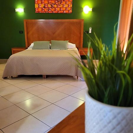 Hotel Federico II Castiglione De Sicilia Extérieur photo