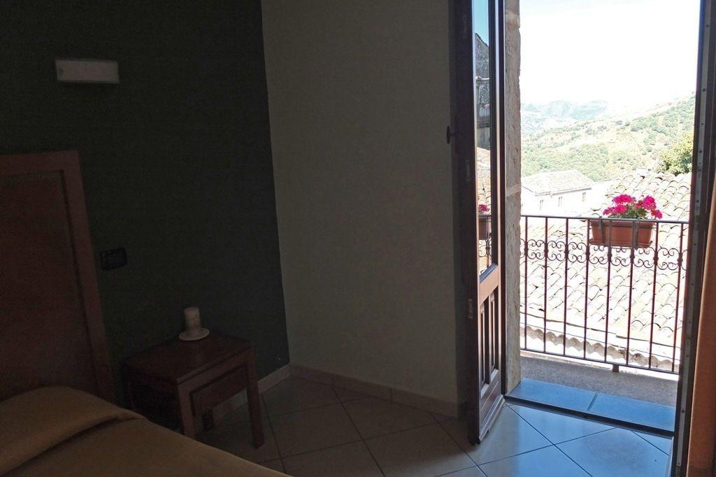 Hotel Federico II Castiglione De Sicilia Extérieur photo