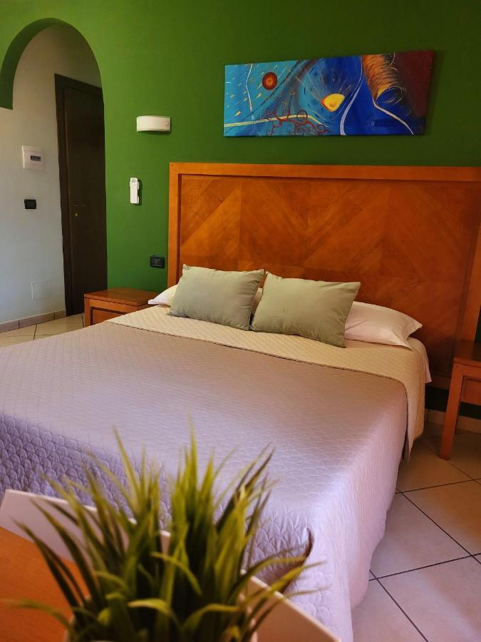 Hotel Federico II Castiglione De Sicilia Extérieur photo